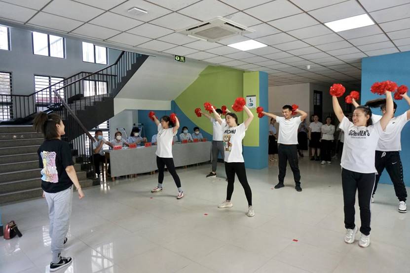 93B316CFE7E2F7670F235F1276D578B0